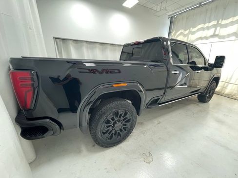 New 2026 GMC Sierra 2500 Denali Ultimate AWD/4WD image 4