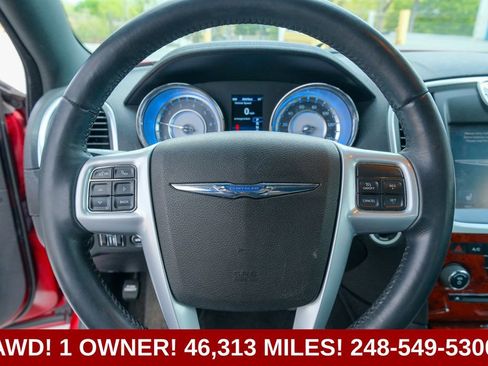 Used 2014 Chrysler 300 AWD w/ Driver Convenience Group image 16