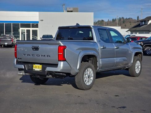 New 2026 Toyota Tacoma SR5 image 5