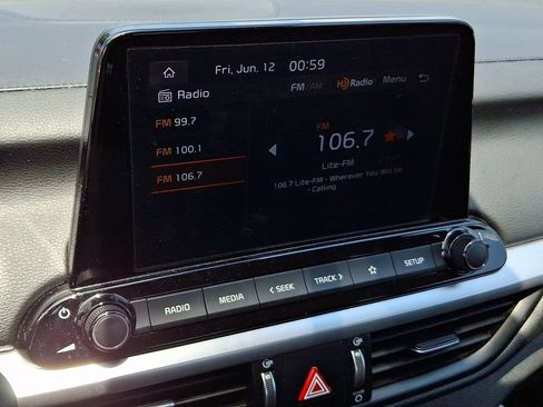 Certified 2022 Kia Forte LXS FWD image 16