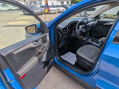 Used 2020 Ford Escape SE FWD image 20