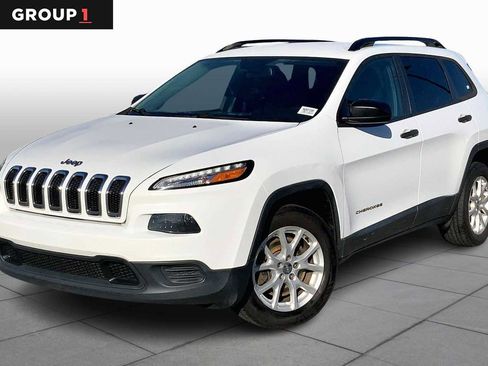 Used 2017 Jeep Cherokee Sport image 1