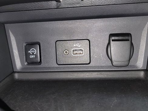 Used 2024 Nissan Sentra S FWD image 24