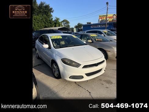 Used 2016 Dodge Dart SXT FWD image 1