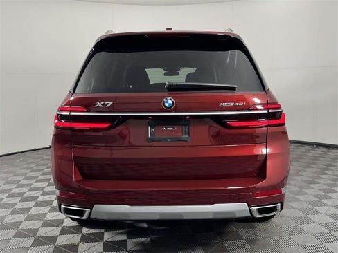 Used 2025 BMW X7 xDrive40i w/ Executive Package image 8