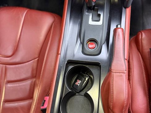 Used 2015 Nissan GT-R Premium image 41