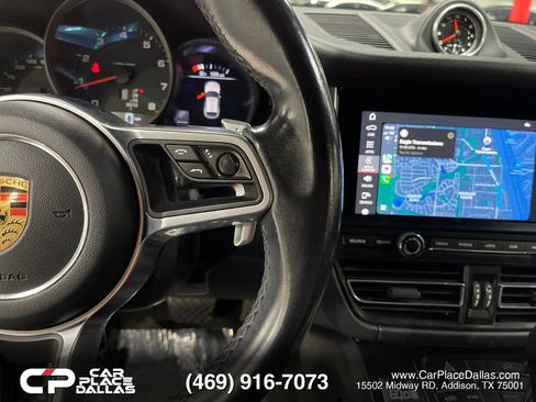 Used 2021 Porsche Macan AWD/4WD image 32