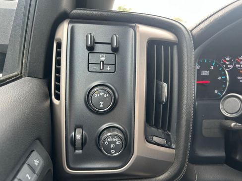 Used 2018 GMC Sierra 2500 Denali w/ Snow Plow Prep Package AWD/4WD image 18