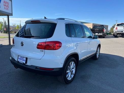 Used 2017 Volkswagen Tiguan Wolfsburg Edition FWD image 13
