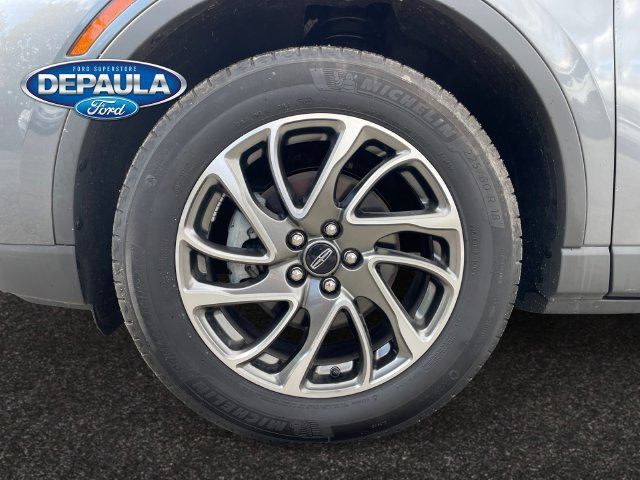Used 2022 Lincoln Corsair AWD w/ Equipment Group 101A image 18