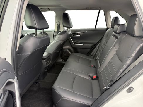 Used 2023 Toyota RAV4 Limited image 16