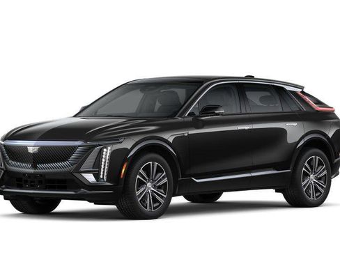 New 2026 Cadillac Lyriq Premium Luxury w/ LPO, Floor Liner Package image 23