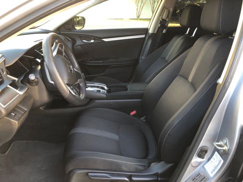 Used 2017 Honda Civic EX-T image 10