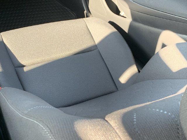 Used 2026 Toyota Corolla LE FWD image 33