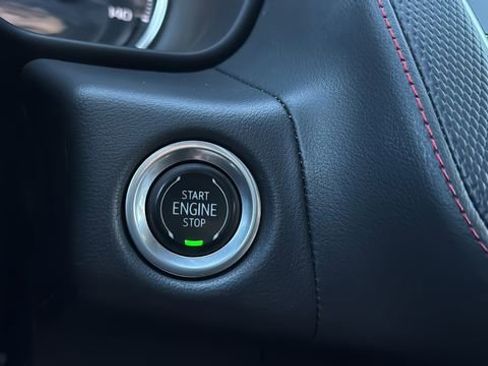 Used 2021 Chevrolet Suburban RST w/ Luxury Package image 29