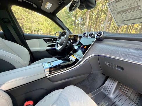 New 2026 Mercedes-Benz GLC 300 image 19