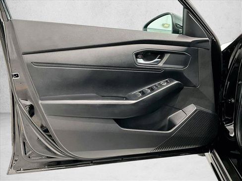 Used 2025 Honda Accord LX image 18
