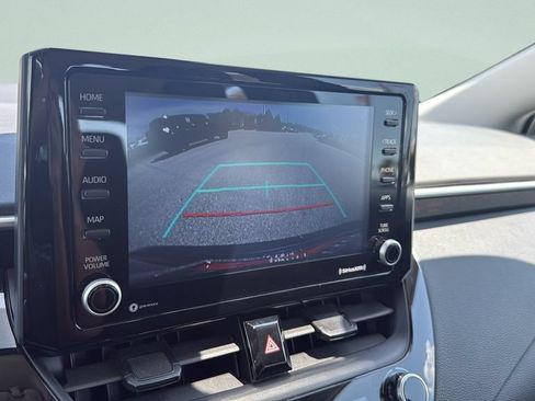 Certified 2022 Toyota Corolla LE w/ Carpet Mat Package (TMS) FWD image 17