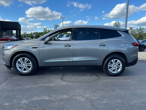 Used 2018 Buick Enclave Premium AWD/4WD image 4