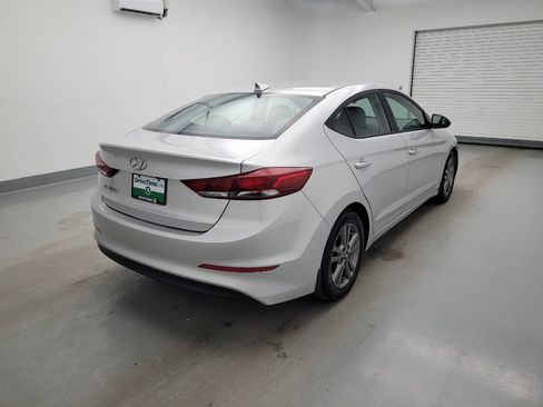 Used 2018 Hyundai Elantra SEL FWD image 9