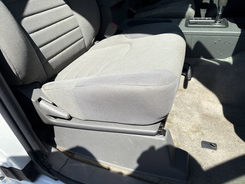 Used 2018 Nissan Frontier S image 21