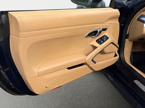 Used 2017 Porsche 911 Carrera image 29