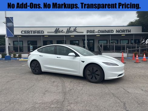 Used 2025 Tesla Model 3 Long Range RWD image 1