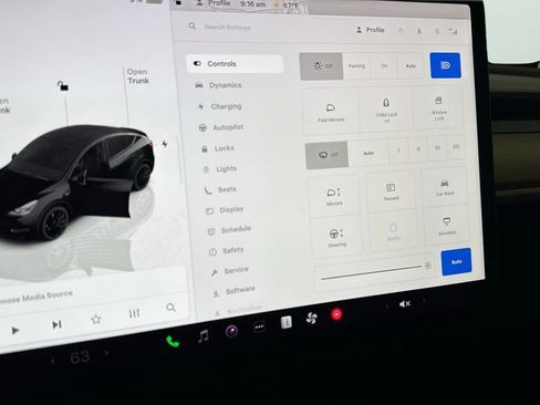 Used 2022 Tesla Model Y Performance image 20