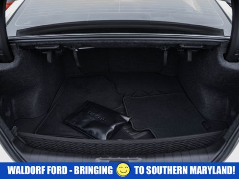 Used 2023 Nissan Maxima SR w/ Sport Mat Group image 11