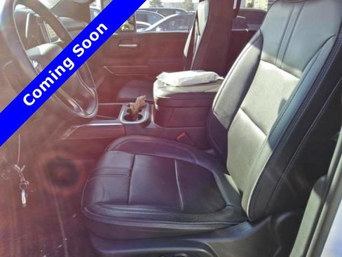 Used 2022 Chevrolet Silverado 2500 High Country w/ Z71 Off-Road Package image 11