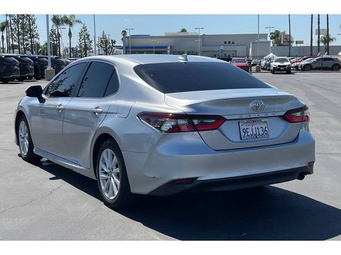 Used 2023 Toyota Camry LE FWD image 4