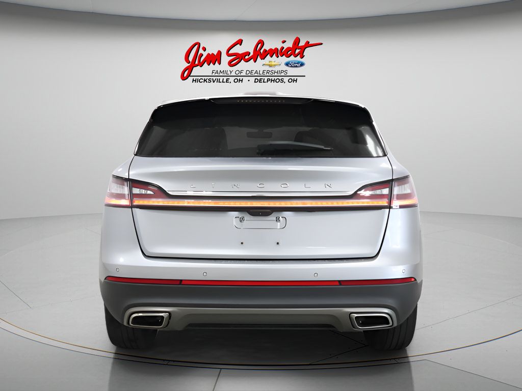 Used 2023 Lincoln Nautilus Reserve AWD/4WD image 4
