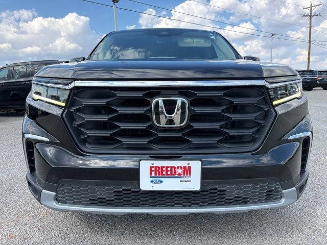 Used 2024 Honda Pilot EX-L image 2