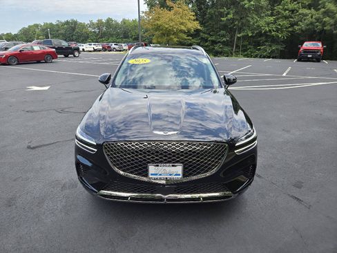 Used 2025 Genesis GV70 2.5T w/ Select Package AWD/4WD image 7