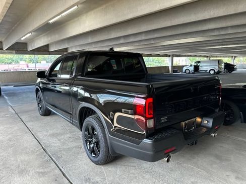 Used 2026 Honda Ridgeline Black Edition image 4