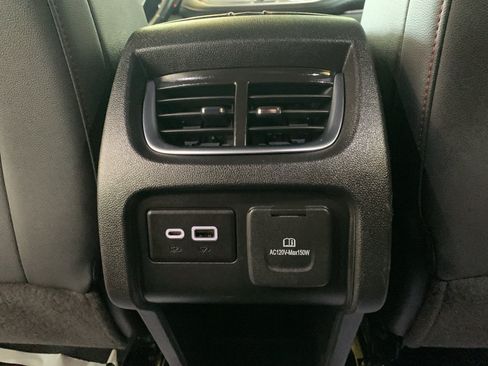 Used 2022 Chevrolet Blazer RS w/ Enhanced Convenience Package AWD/4WD image 17