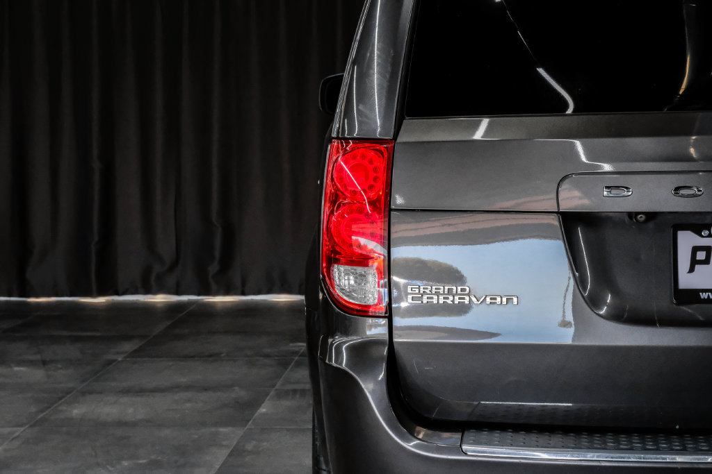 Used 2019 Dodge Grand Caravan SXT FWD image 53
