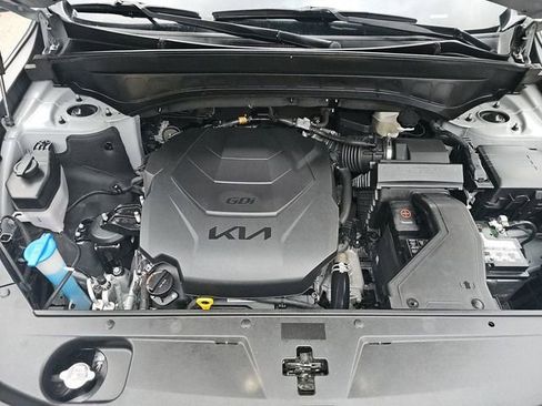 Used 2022 Kia Telluride EX w/ EX Premium Package image 23