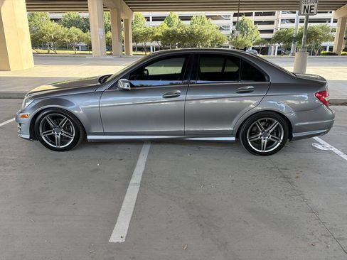 Used 2012 Mercedes-Benz C 300 4MATIC Sedan image 9
