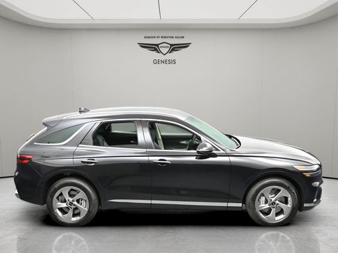 Used 2026 Genesis GV70 2.5T Select AWD/4WD image 7