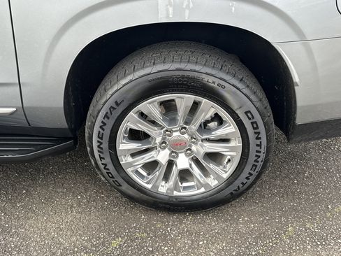 Certified 2025 GMC Yukon XL Denali image 25