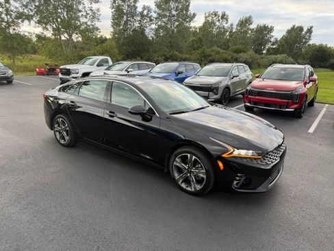 Certified 2024 Kia K5 EX w/ EX Premium Package FWD image 4