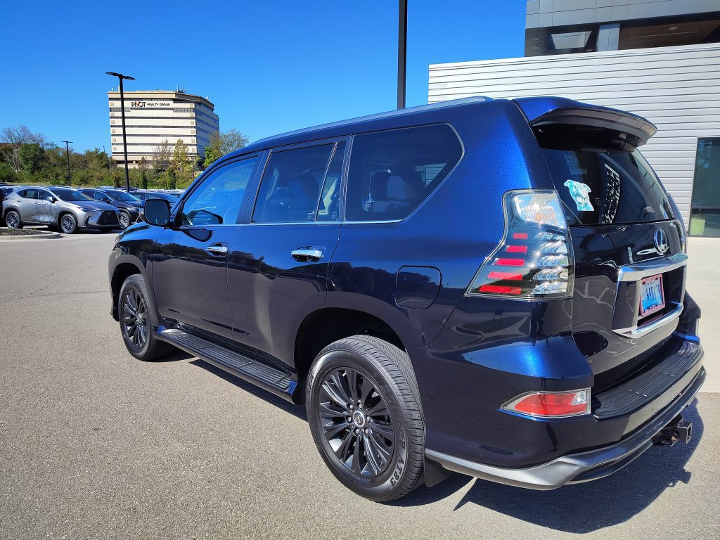 Used 2023 Lexus GX 460 Premium AWD/4WD image 9