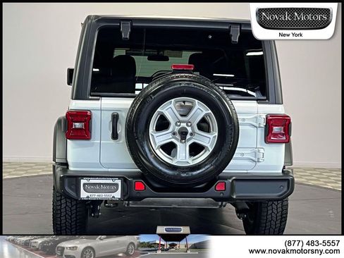 Used 2021 Jeep Wrangler Unlimited Sport image 7