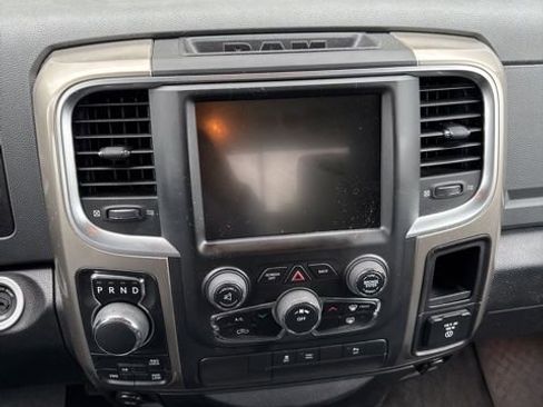 Used 2013 RAM 1500 Classic SLT w/ Remote Start & Security Group AWD/4WD image 11