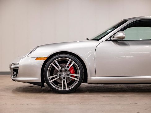 Used 2011 Porsche 911 Carrera S RWD image 18
