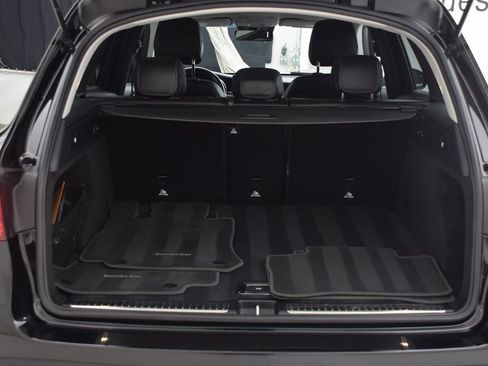 Certified 2022 Mercedes-Benz GLC 300 image 31