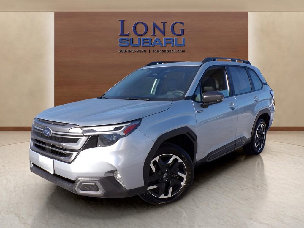 Used 2025 Subaru Forester Limited AWD/4WD image 1