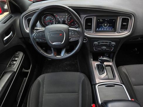 Used 2022 Dodge Charger SXT image 27