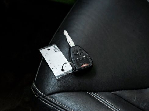 Used 2017 Jeep Wrangler Unlimited Rubicon image 60